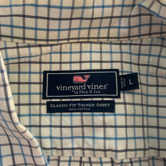 Vineyard Vines Long Sleeve Button Down - Picture 2 of 2